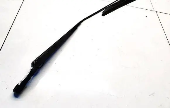 Volkswagen Polo IV 9N3 Front wiper blade arm 61955410c
