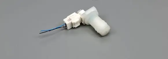Mazda 6 Windshield washer fluid level sensor 