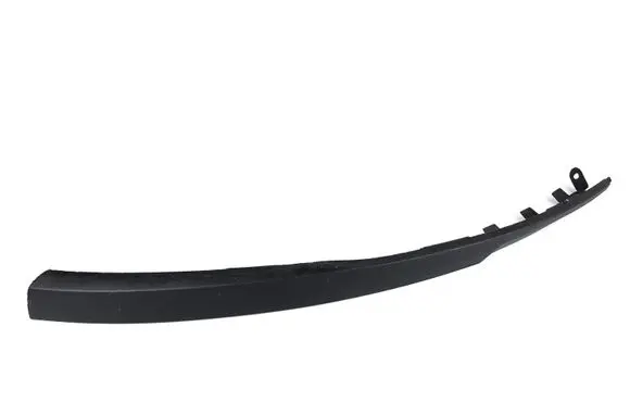 Front bumper lip
