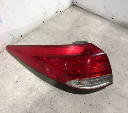 Hyundai i40 Rear/tail lights 924013Z0