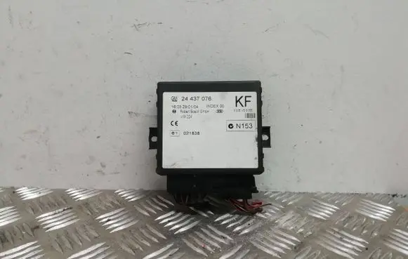 Opel Zafira A Comfort/convenience module 24437076 021838 F005V00155