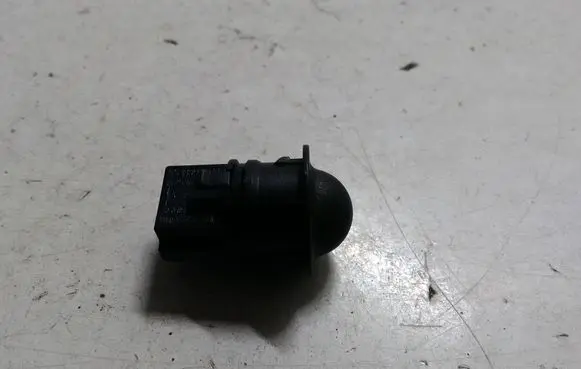 Mercedes-Benz C W204 Sun solar sensor A2518206510