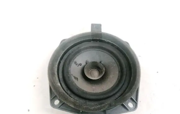 Mitsubishi Colt Front door speaker MN141417 EAS13P17A7