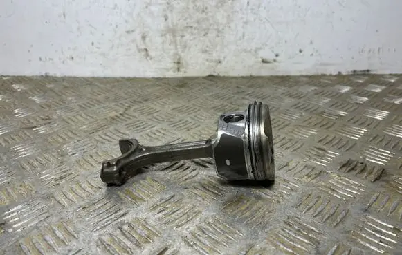 Nissan Qashqai Piston 