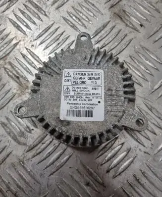Dodge Durango Headlight ballast module Xenon GHGB65610297