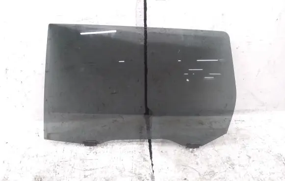Mitsubishi Outlander Rear door window glass