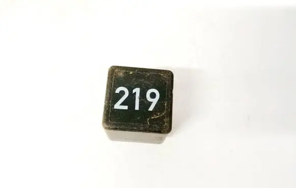 Audi A8 S8 D3 4E Other relay 443951253aa 899574000