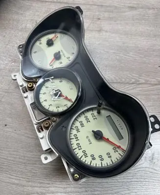 Toyota RAV 4 (XA20) Speedometer (instrument cluster) 8380042860 1575101100