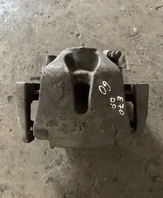 BMW X5 E70 Front brake caliper 34116776784 6776784