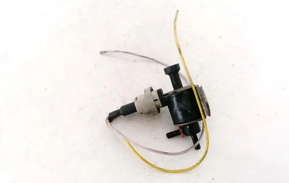 Renault 19 Turbo solenoid valve 7700855725