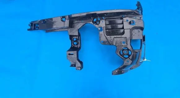 Mini Clubman F54 Rear bumper mounting bracket 7348902