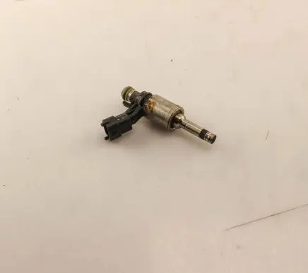 Ford Kuga II Fuel injector 0261500147