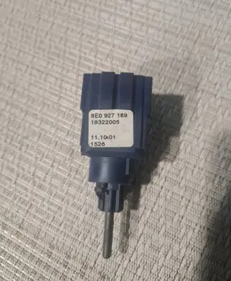 Audi A4 S4 B6 8E 8H Brake pedal sensor switch 8E0927189