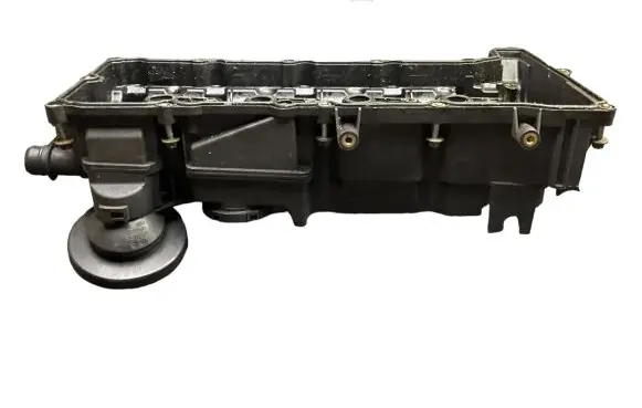 BMW 3 F30 F35 F31 Rocker cam cover 7810584 1127810584 87457730