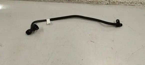 BMW 1 F40 Vacuum line/pipe/hose 8637970