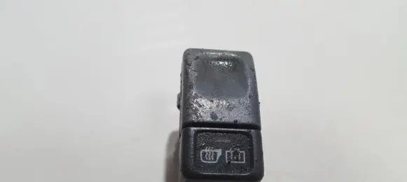 Volvo S70 V70 V70 XC Windscreen/window heater switch 9162952 98W23K