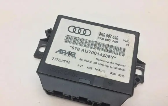 Audi A8 S8 D4 4H Parking PDC control unit/module 8K0907440