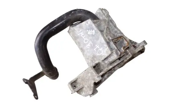 Audi Q7 4L Power steering pump mounting bracket 059145169AA