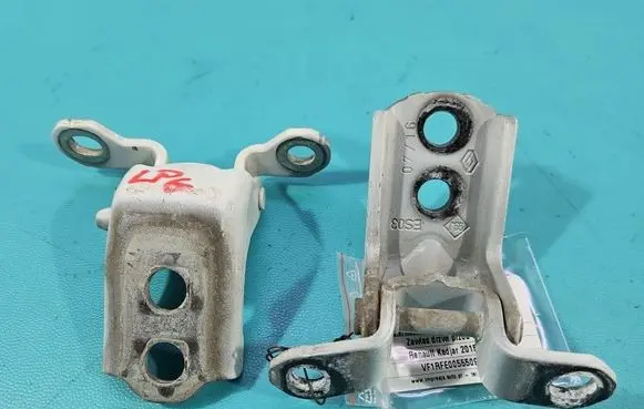 Renault Kadjar Front door hinge set 8942R6411R IMPRK1548052