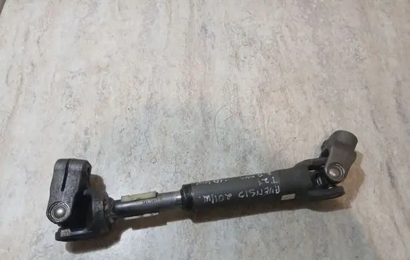 Toyota Avensis T270 Steering column universal joint 