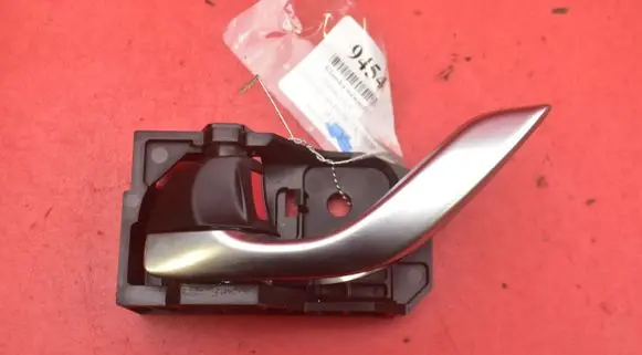 Mazda MX-5 NA Miata Front door interior handle T8315