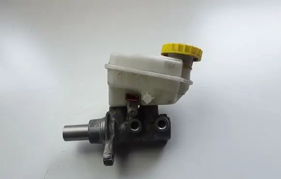 Subaru Legacy Master brake cylinder 26415300124