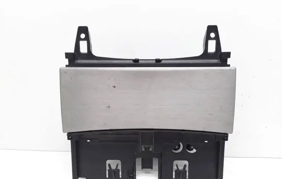 Mercedes-Benz E W212 Ashtray (front) A2046801350