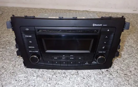 Suzuki Celerio Radio/CD/DVD/GPS head unit