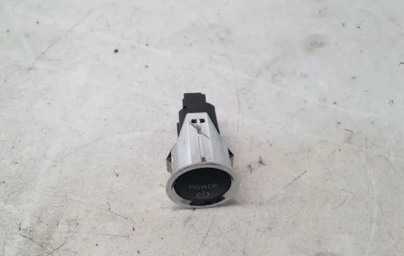 Toyota Corolla Verso AR10 Engine start stop button switch 15A7102 15A710