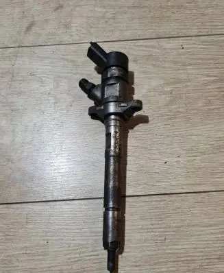 Volvo V50 Fuel injector 0445110259