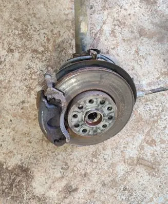 Volkswagen Golf VII Front wheel hub spindle knuckle 5Q0413023FK