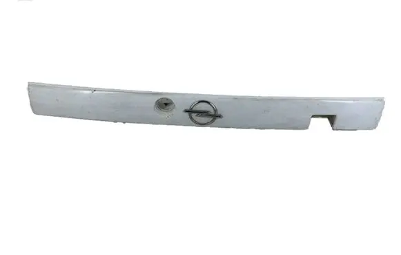 Opel Astra F Tailgate trim 90341765 181050 22256