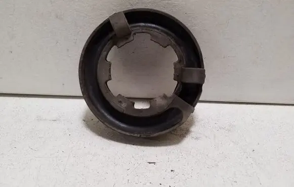 Land Rover Discovery Sport Front coil spring rubber mount FK725A327AA