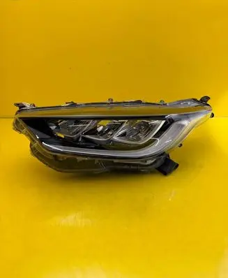 Toyota Yaris Headlight/headlamp K08