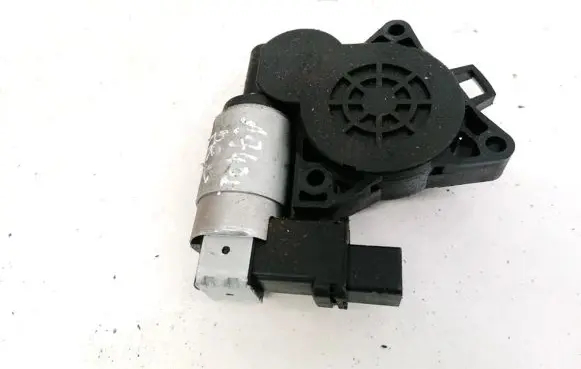 Mazda 3 I Front door window regulator motor CM011760 TN776517