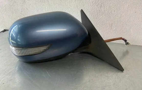 Subaru Legacy Front door electric wing mirror