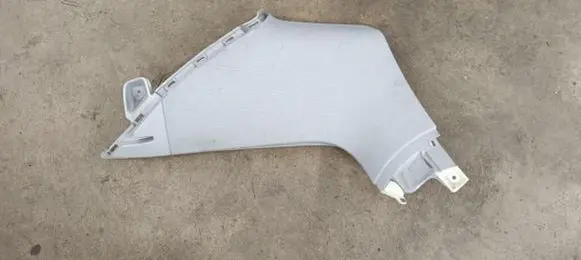 Audi Q7 4M (C) pillar trim
