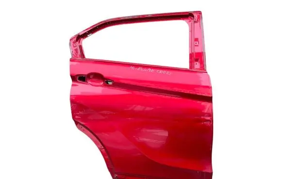 Mitsubishi Eclipse Cross Rear door