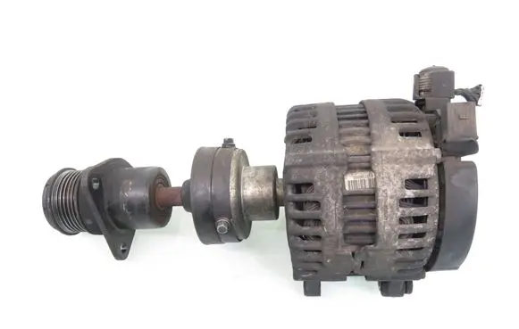 Ford Mondeo MK IV Generator/alternator 6G9N10300UD 0121615008