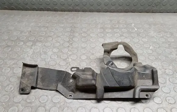 BMW 1 E82 E88 Front underbody cover/under tray 7131711