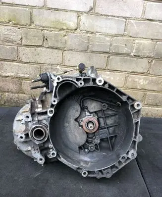 Opel Zafira B Manual 6 speed gearbox 55192042