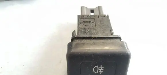 Fog light switch