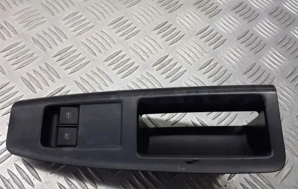 Volkswagen Polo IV 9N3 Electric window control switch 6Q1867171