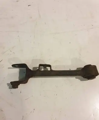 Honda CR-V Rear control arm