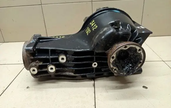 Audi A6 S6 C5 4B Rear differential 01R525053E