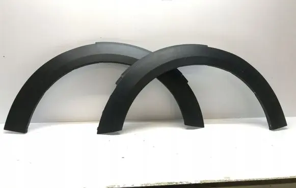 Mini Cooper Countryman R60 Front arch trim 9800761