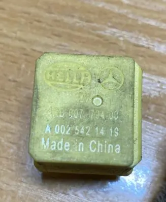Mercedes-Benz SL R129 Other relay 0025421419 C941