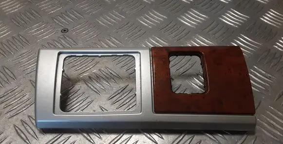 Chrysler Grand Voyager V Panel trim 1DT691AAAA