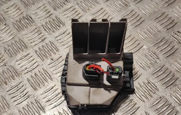 Mercedes-Benz S W221 Fuse module A2215406750