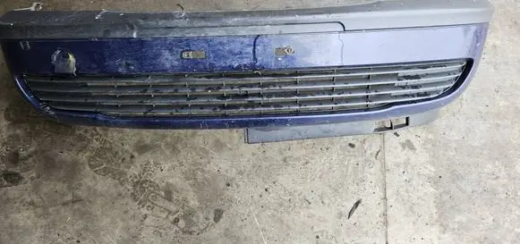 Opel Zafira A Front bumper 90580620